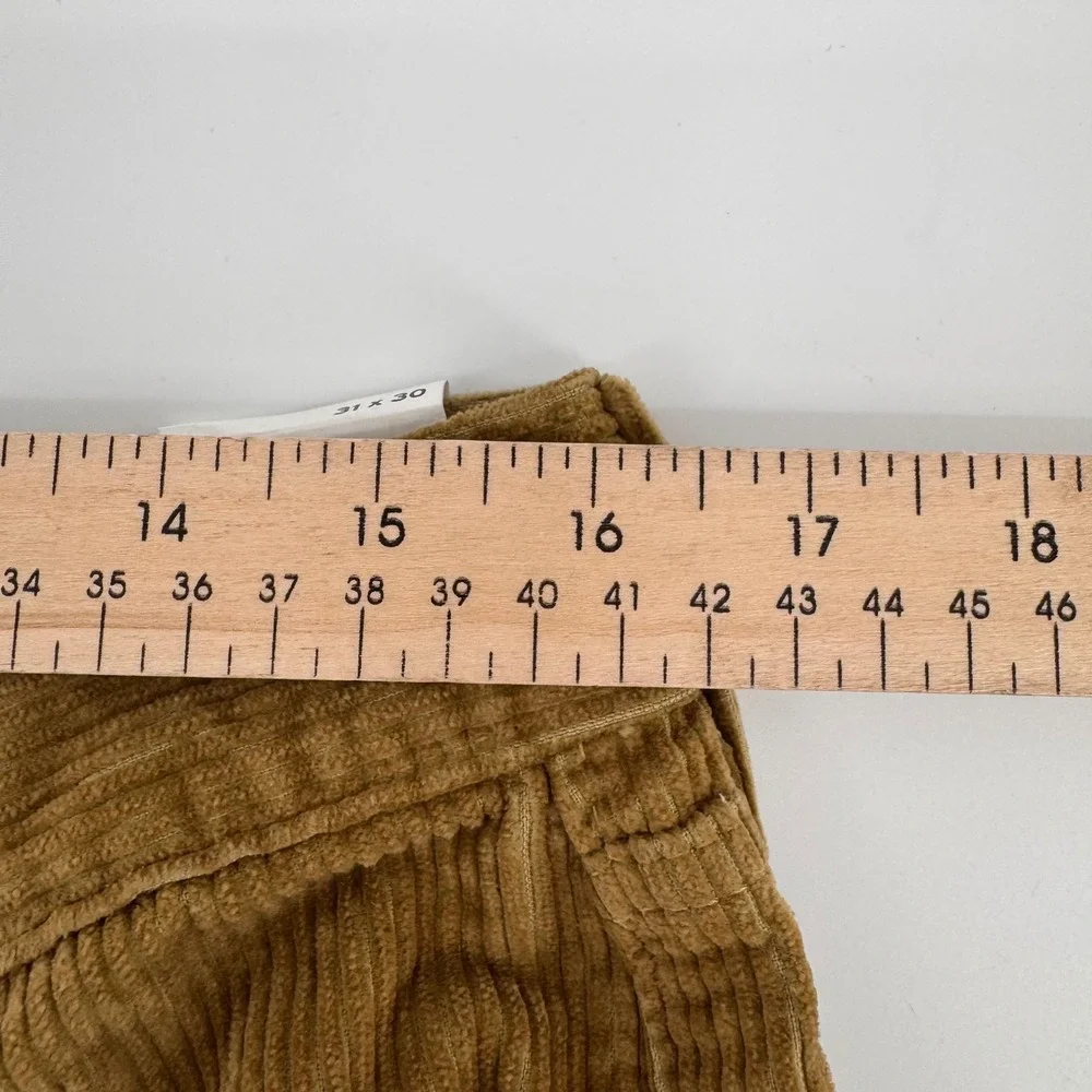 Levi's‎ Low Pro Pants Mens 31x30 Tan Corduroy Relaxed Straight Leg A0964-1842